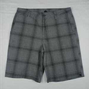 QUIKSILVER Chino Style Shorts w/ Pockets Men's Size 34 Gray Casual